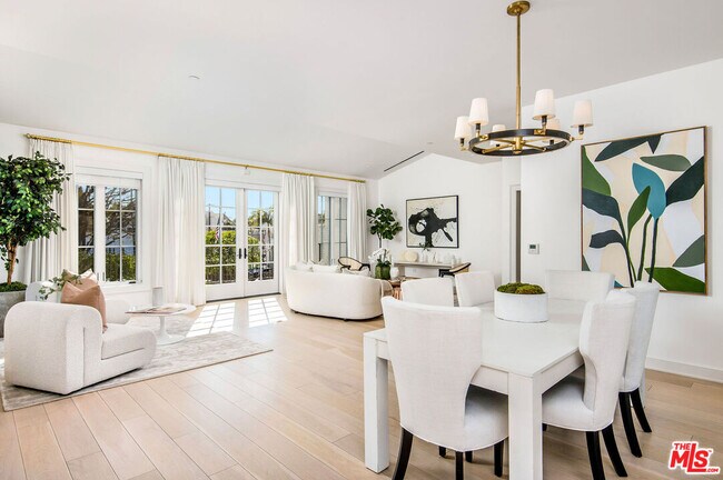 Foto del edificio - 15225 Palisades Village Ln
