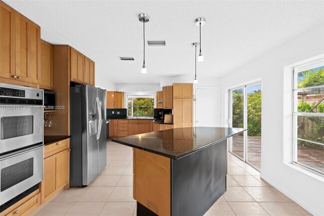 Foto del edificio - 1795 NW 88th Way