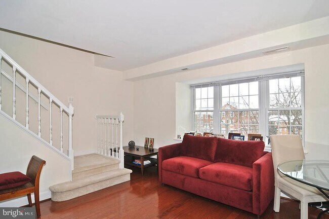 Foto del edificio - 3623 38th St NW