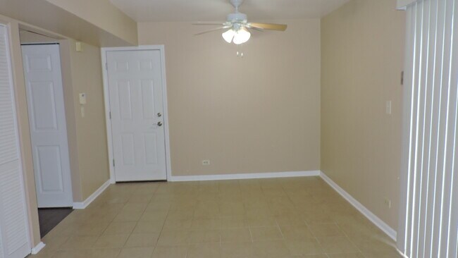 Building Photo - 5191 Chambers Dr