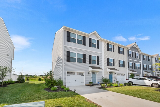 Building Photo - 26 L Wendowski St