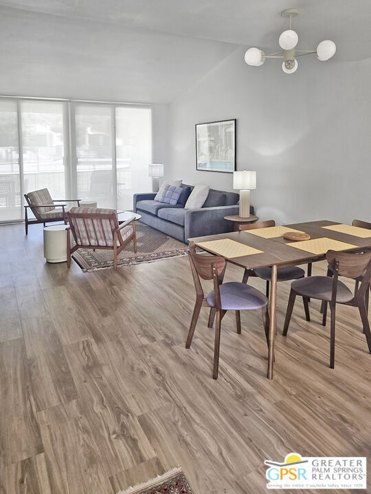 Building Photo - 1249 S La Verne Way