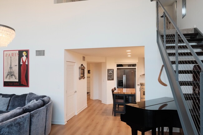 Building Photo - 13045 Pacific Promenade