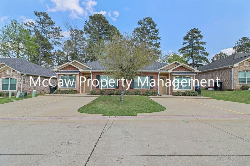 Primary Photo - 1612 Stanley Drive