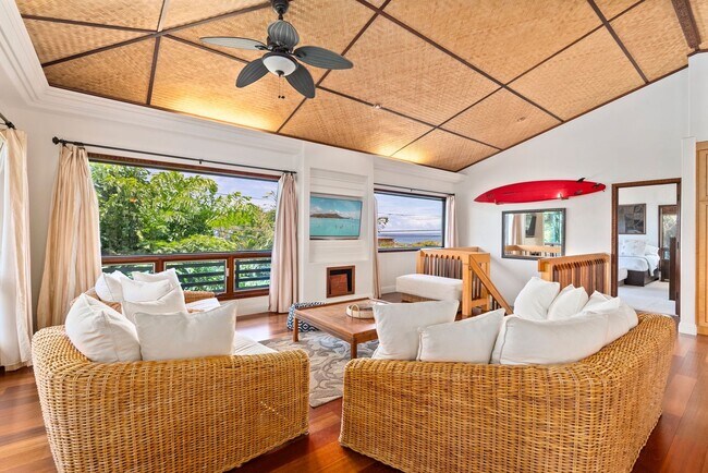 Foto del edificio - Kealoha Tropical Beach Villa: North Shore Surf Spot Retreat w/ Hot Tub & Views