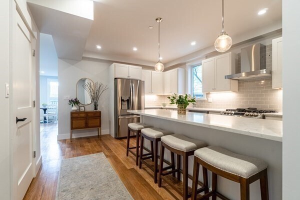 Foto principal - 874 South St