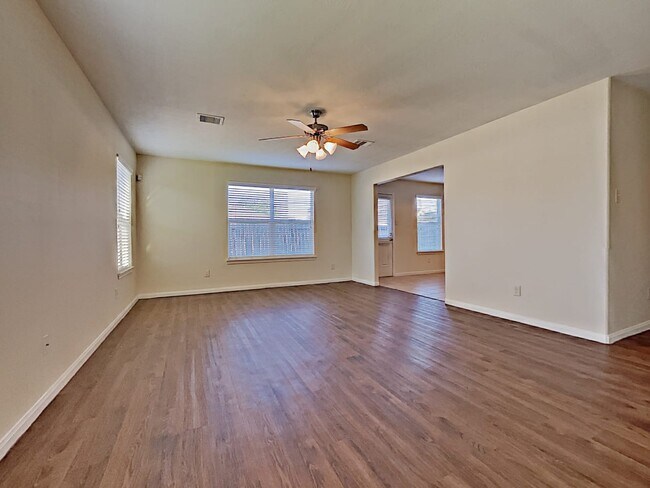 Foto del edificio - 1038 Bahia Vista Dr