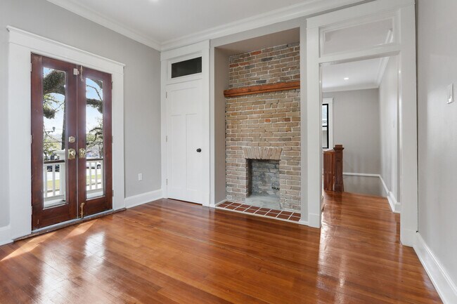 Foto del edificio - 915 N Carrollton Ave