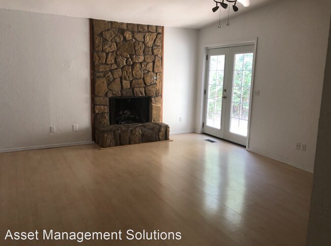 Foto del edificio - 3 br, 2 bath House - 1817 Southcrest Drive