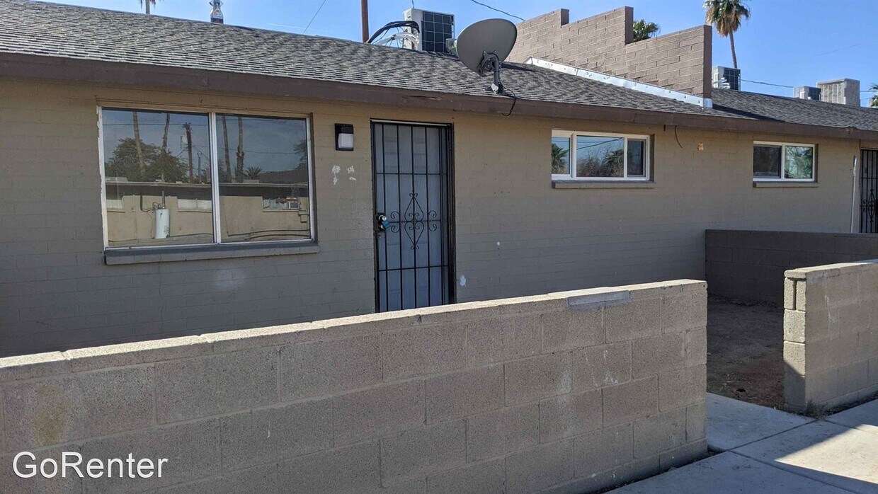 Primary Photo - 2 br, 1 bath House - 6437 S 10th St #19