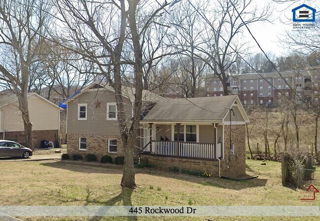 Foto del edificio - 445 Rockwood Dr