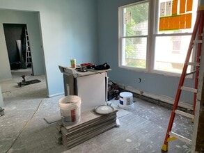 Building Photo - 420 Emmet St