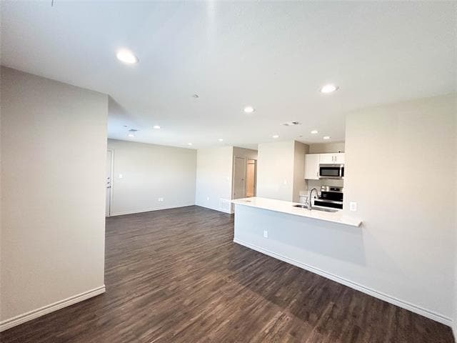 Building Photo - 1203 N Clay St