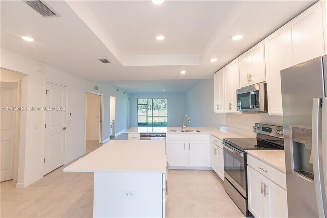 Building Photo - 6047 Ellerston Way