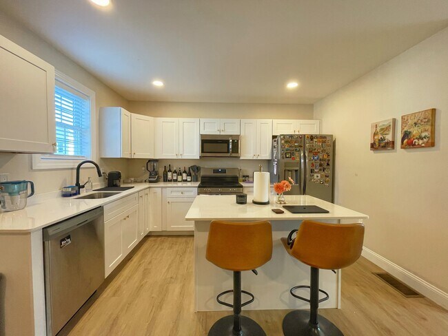 Cocina - 171 Dunnell Ave