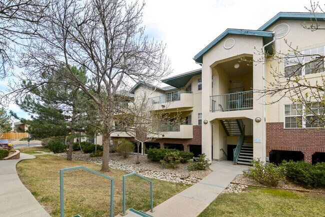 Foto del edificio - 550 Mohawk Dr