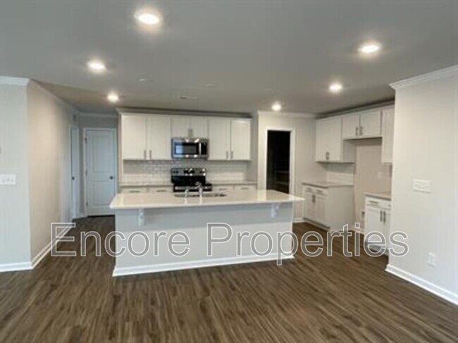 Foto del edificio - 800 Bellewood Gardens Dr