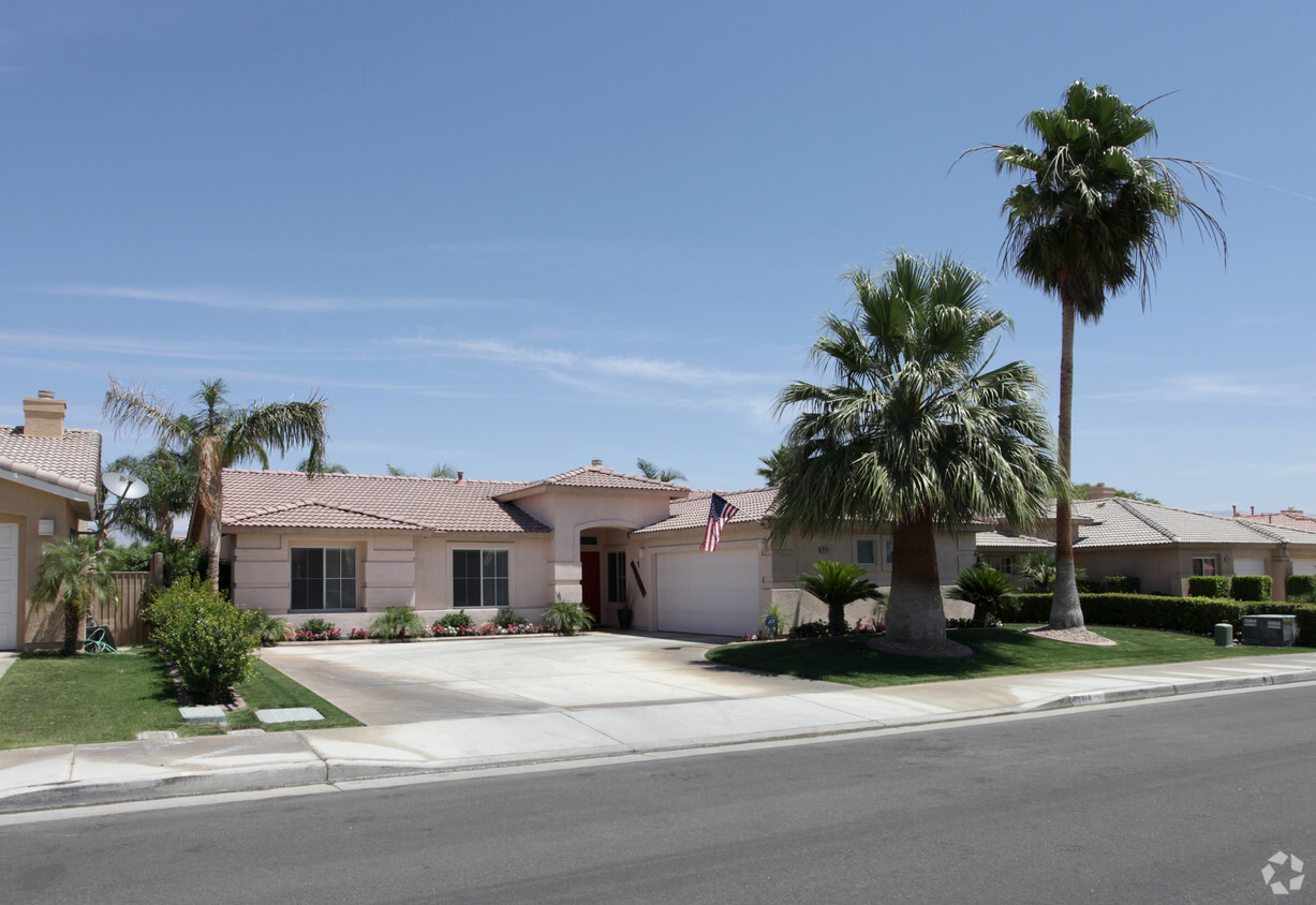 Primary Photo - 6 Residential Homes