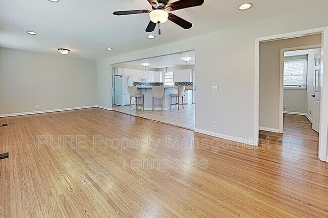 Foto del edificio - 541 Northcrest Dr
