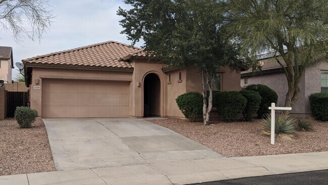 Building Photo - 12116 W Eagle Ridge Ln