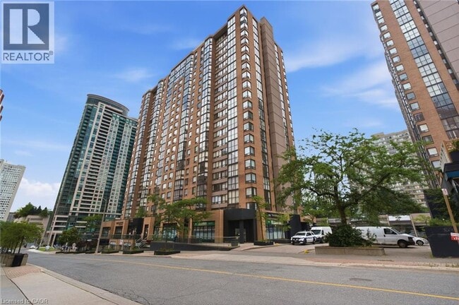 Building Photo - 265 Enfield Pl