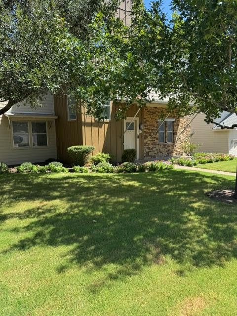 Foto del edificio - 8500 Red Willow Dr