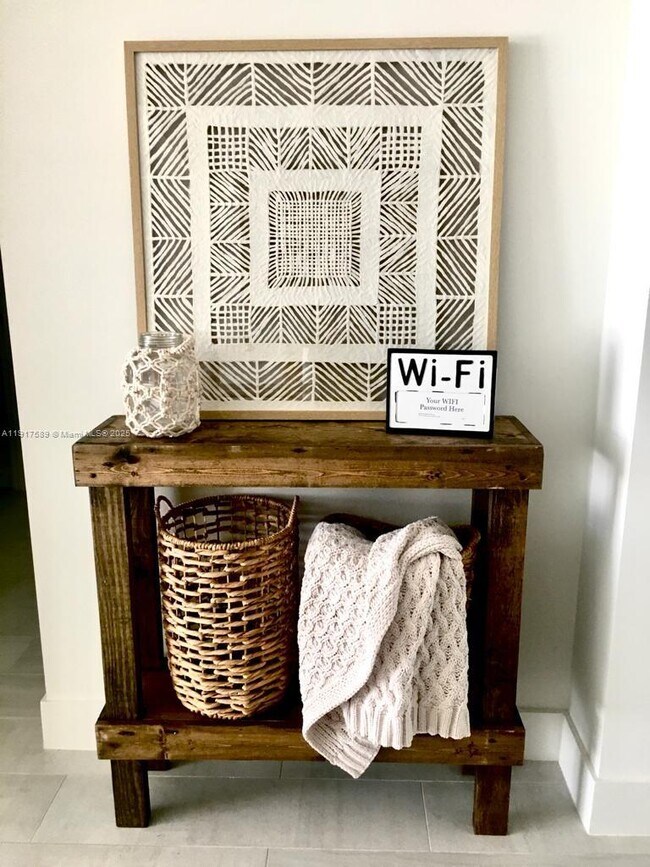 Foto del edificio - 2000 Metropica Wy