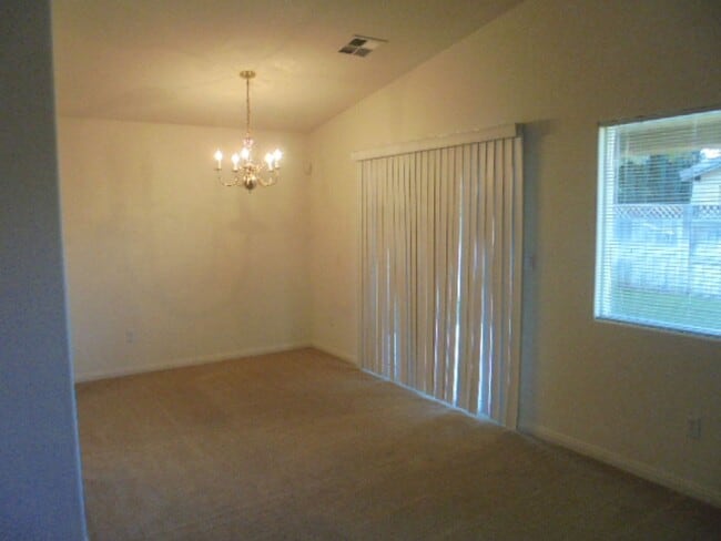 Building Photo - GRAND ISLAND PLACE---SEVEN OAKS !