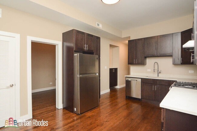 Foto del edificio - 2637 W Potomac Ave