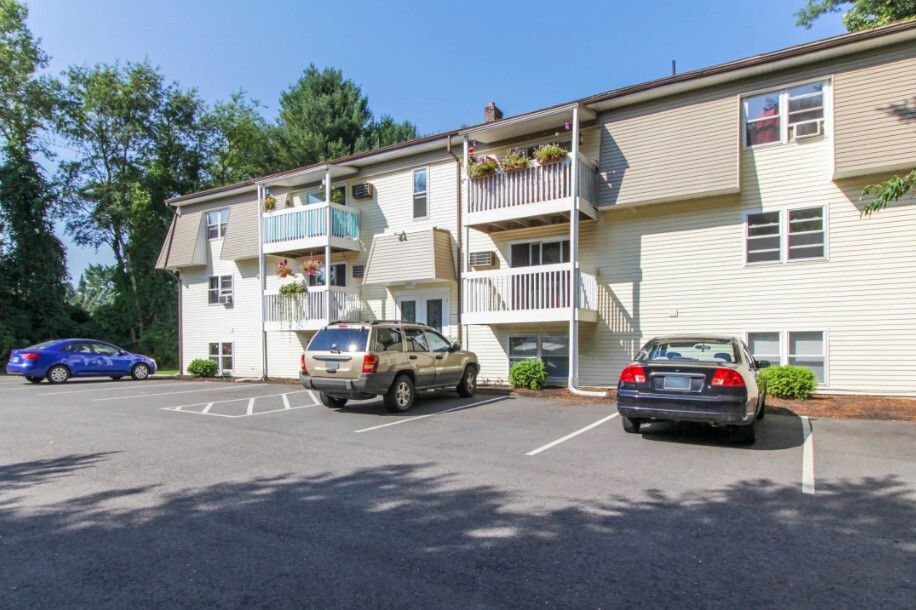 Foto principal - Country Manor Apartments