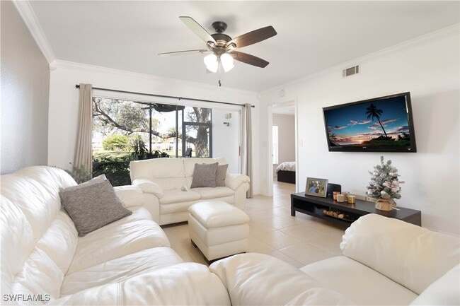 Foto del edificio - 1392 Churchill Cir