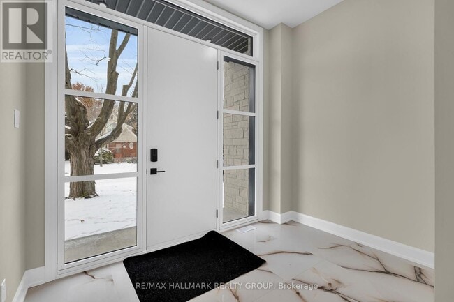 Photo du bâtiment - 505 Dawson Ave