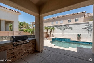 Building Photo - 11832 E Terra Dr