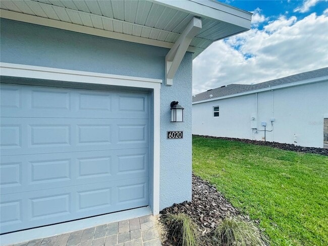 Building Photo - 6020 Shavasana Rd