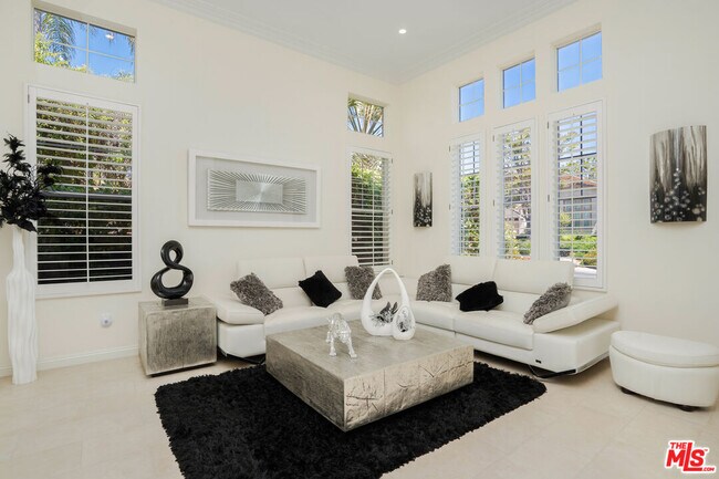 Foto del edificio - 7201 Rock Ridge Terrace