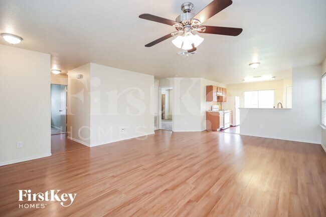 Foto del edificio - 7919 Raven Creek Ln
