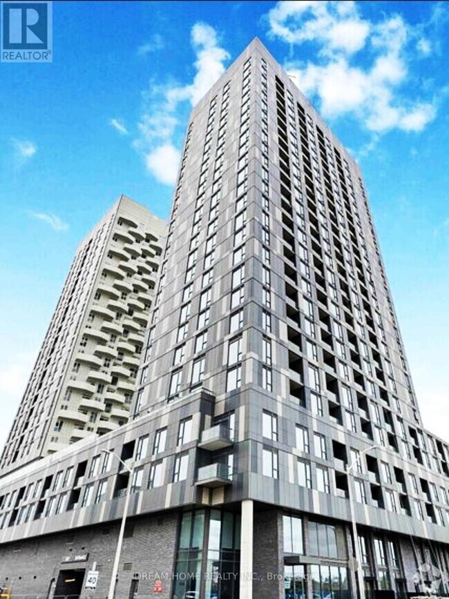 Building Photo - 474-474 Caldari Rd