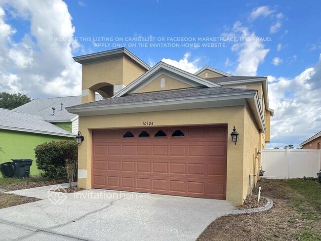 Building Photo - 10504 Lakeside Vista Dr
