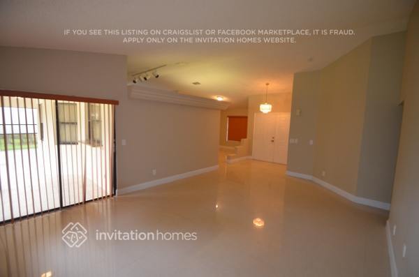 Foto del edificio - 20241 NW 8th St