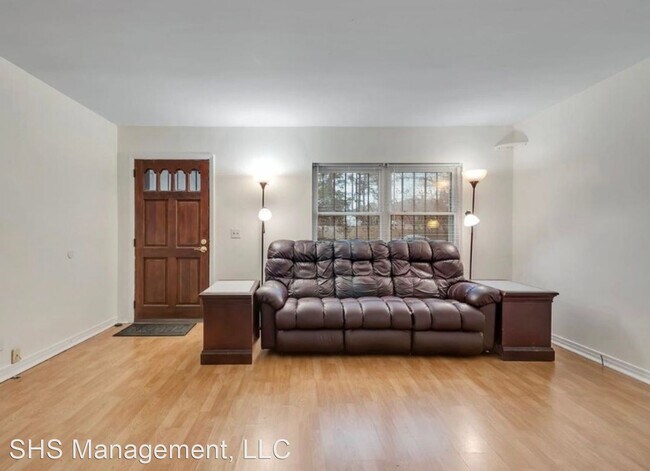 Building Photo - 4 br, 2.5 bath House - 222 Westminster Drive