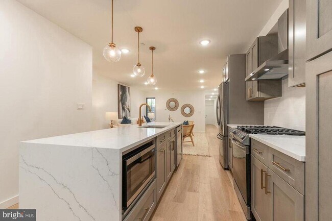 Foto del edificio - 850 N 19th St