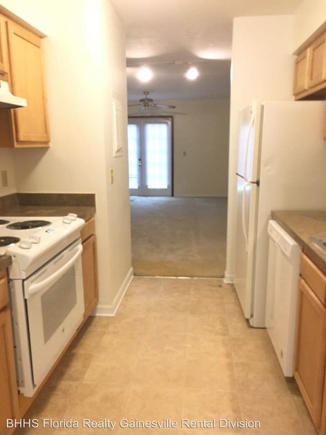 Building Photo - 2 br, 2.5 bath House - 5240 SW 92nd Court