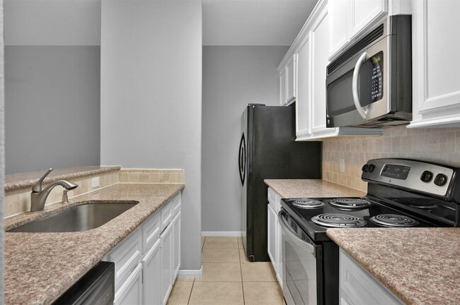 Building Photo - 164 Binnacle Ct