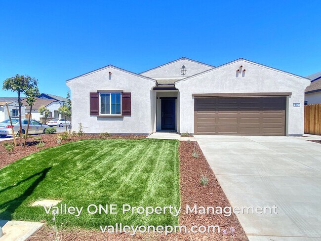 Building Photo - Casita with separate entrance AVAILABLE FI...