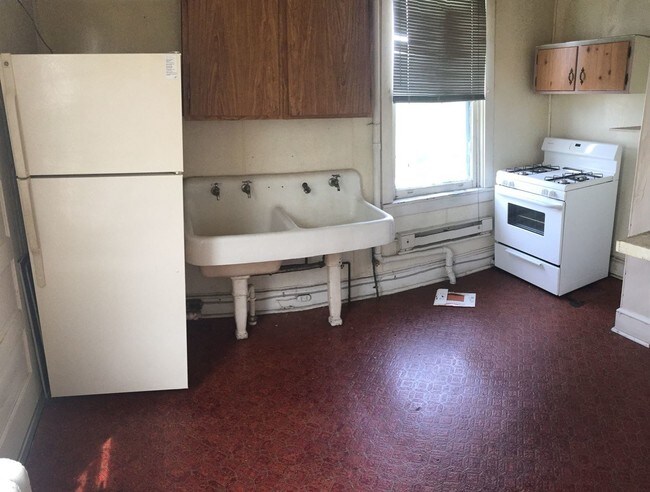 Foto del edificio - 318 N Duke St