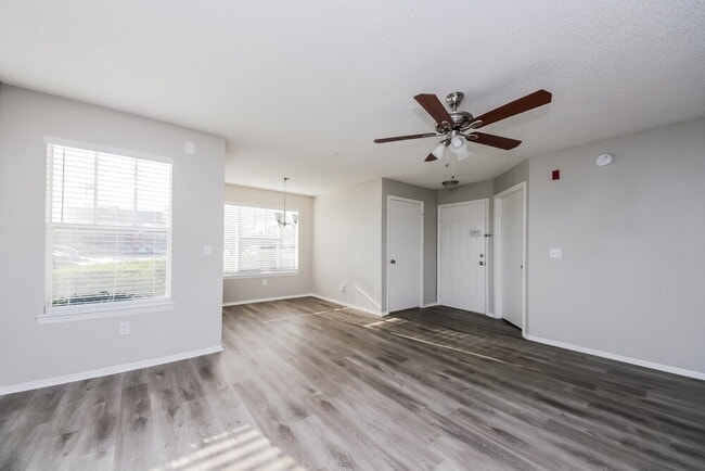 Foto del edificio - 2217 Grand Cayman Ct