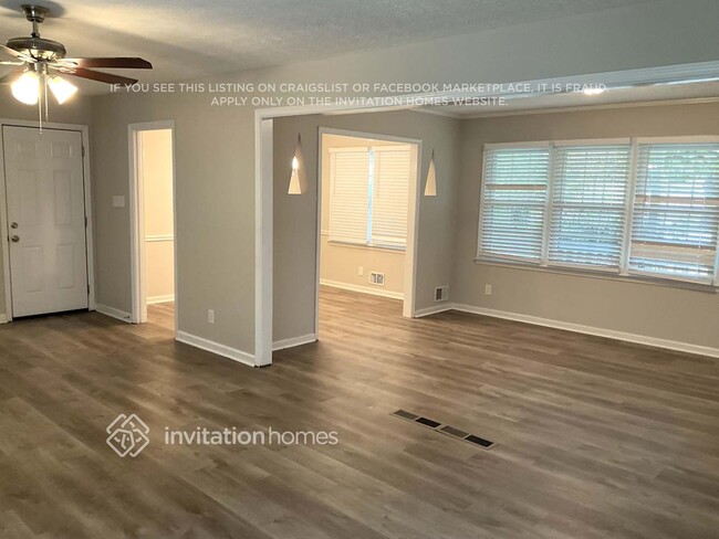 Foto del edificio - 140 Dillard Dr NE