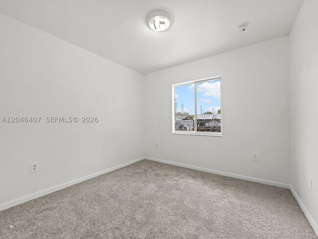 Building Photo - 26650 SW 138th Ct