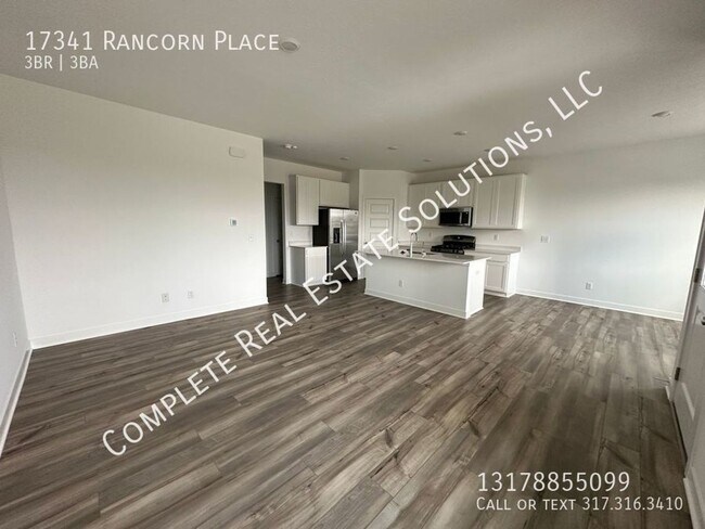 Building Photo - Now showing this 3BR, 2 1/2BA townhome loc...