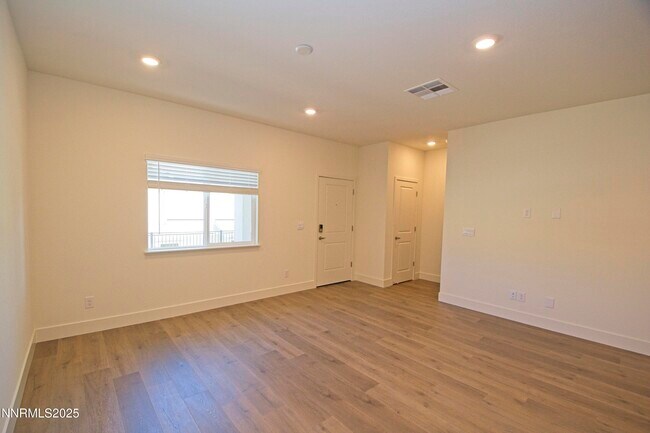 Foto del edificio - 1636 Prancer St